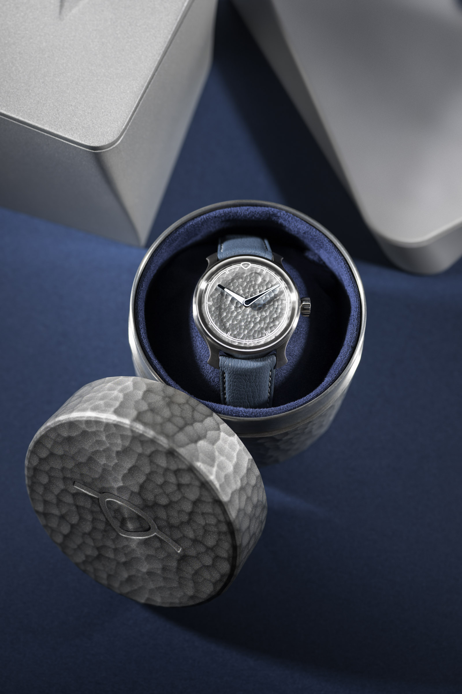 Ming Unveils the 37.06 Royal Selangor: A Malaysian Masterpiece in Pewter official image 3