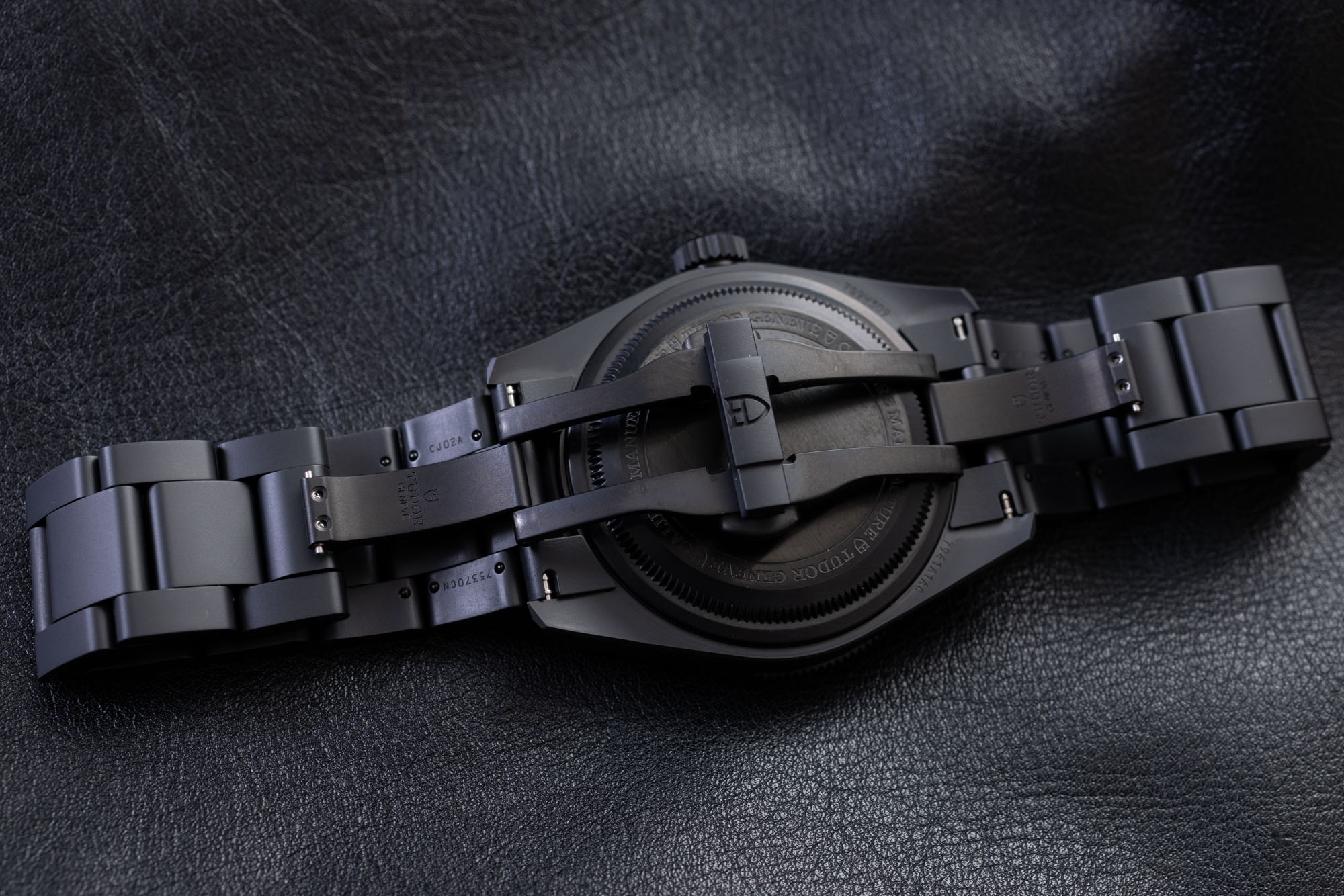 The Allure of Darkness: Tudor's Black Bay Ceramic and the Rise of Monochromatic Mastery official image 6