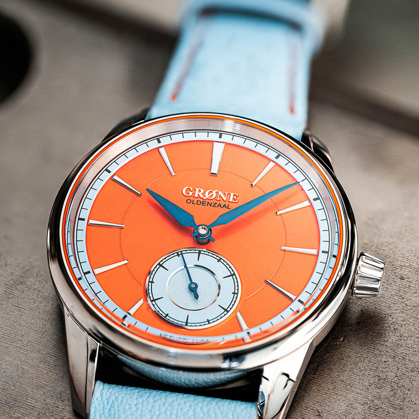 GRØNE Unveils the Horologium: A Limited Edition in "Quirky" Orange and "Classic" Salmon official image 4