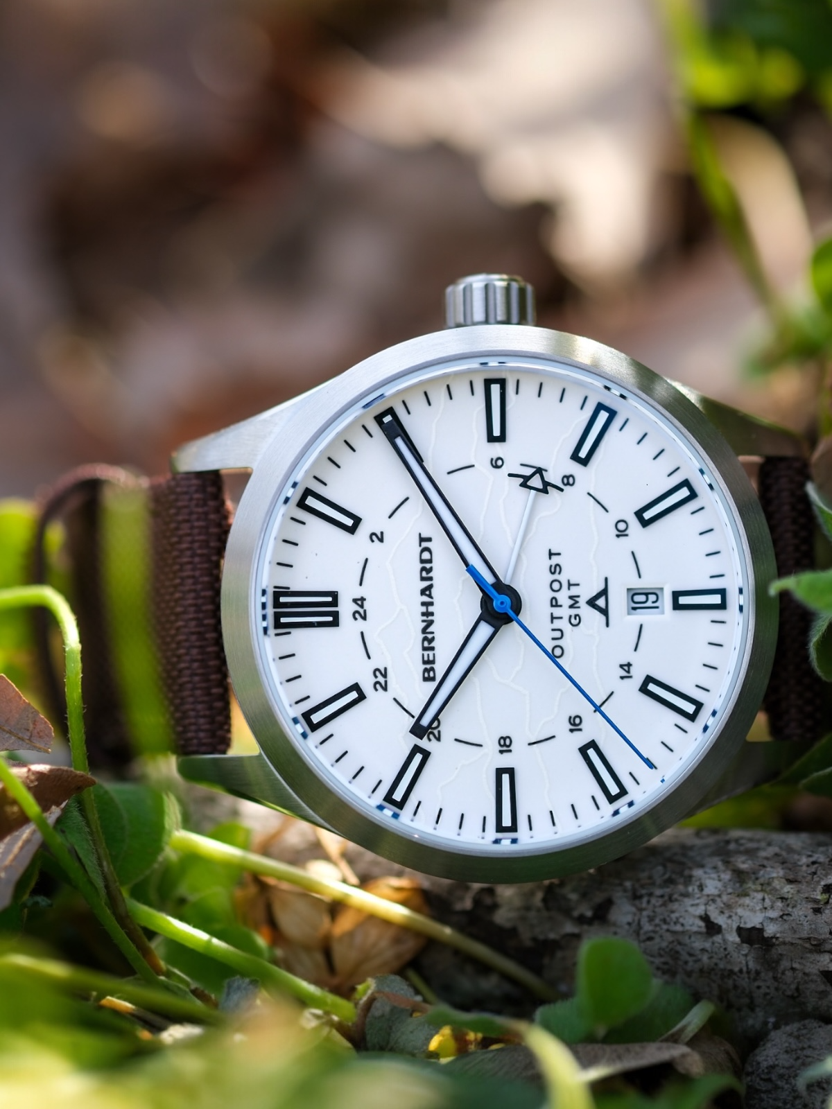 Navigating the Modern Dress Watch: Finding Versatility in Dress-Adjacent Timepieces official image 6