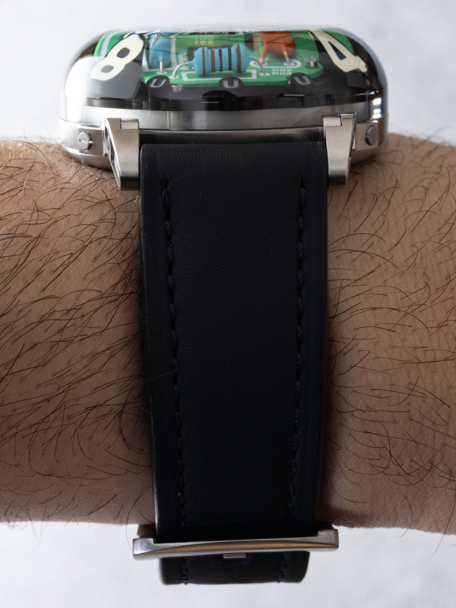 Understanding Oil-Filled Watches: The U-Boat U-65 TEK and Its Distinctive Approach official image 6