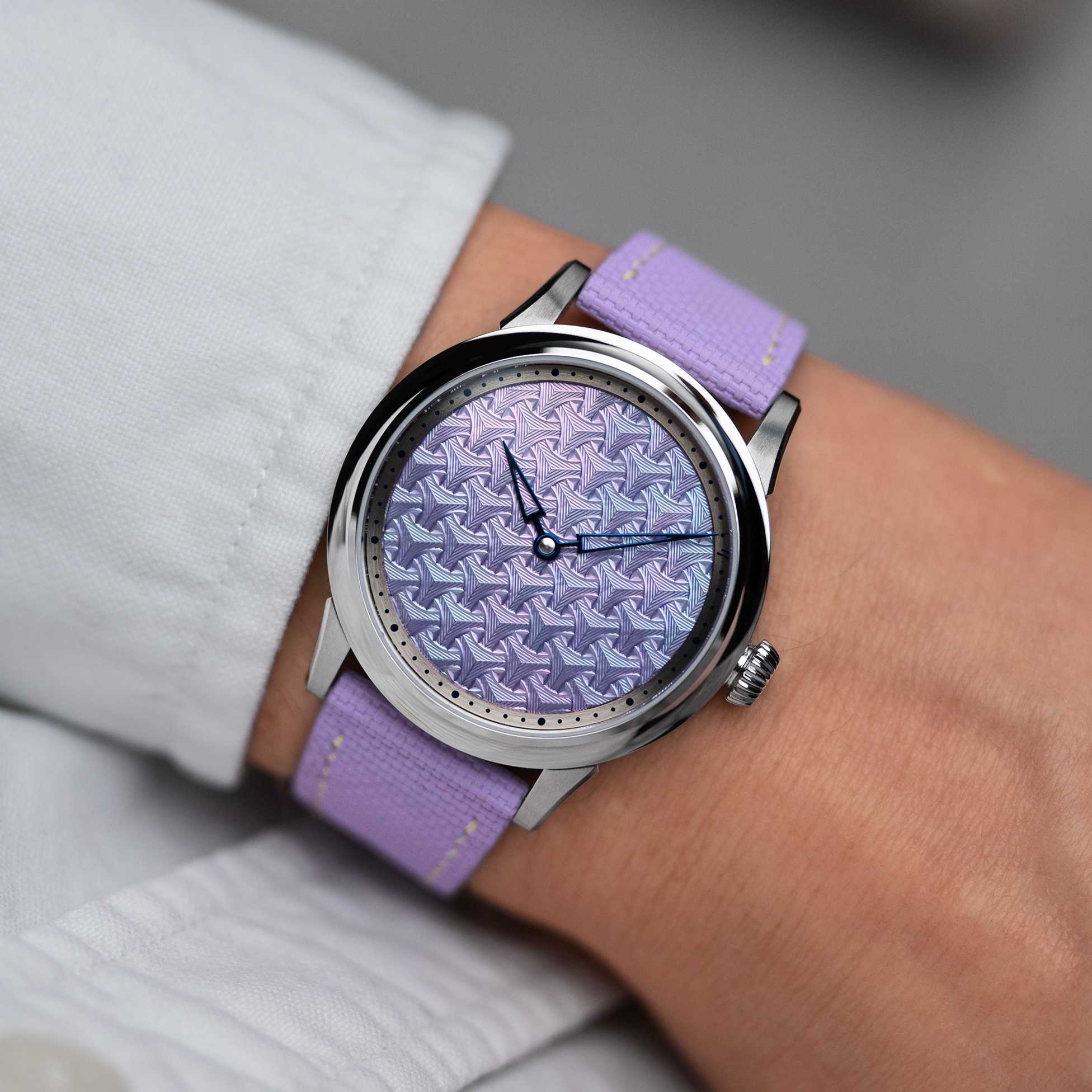 Selten and Watch Ho & Co. Unveil the Yum Cha: A Limited Edition with Engraved Grand Feu Enamel official image 2