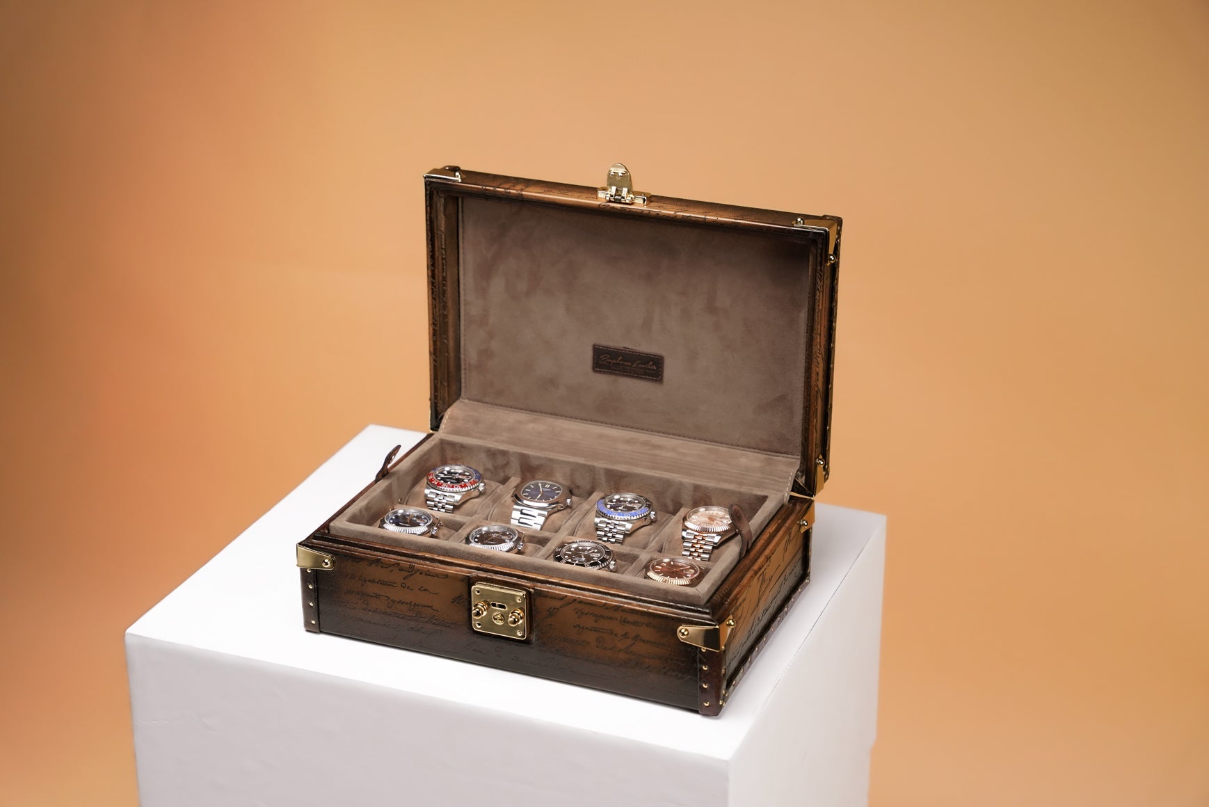 Bosphorus Leather Unveils the Petra Case: A New Standard for Luxury Watch Storage official image 6