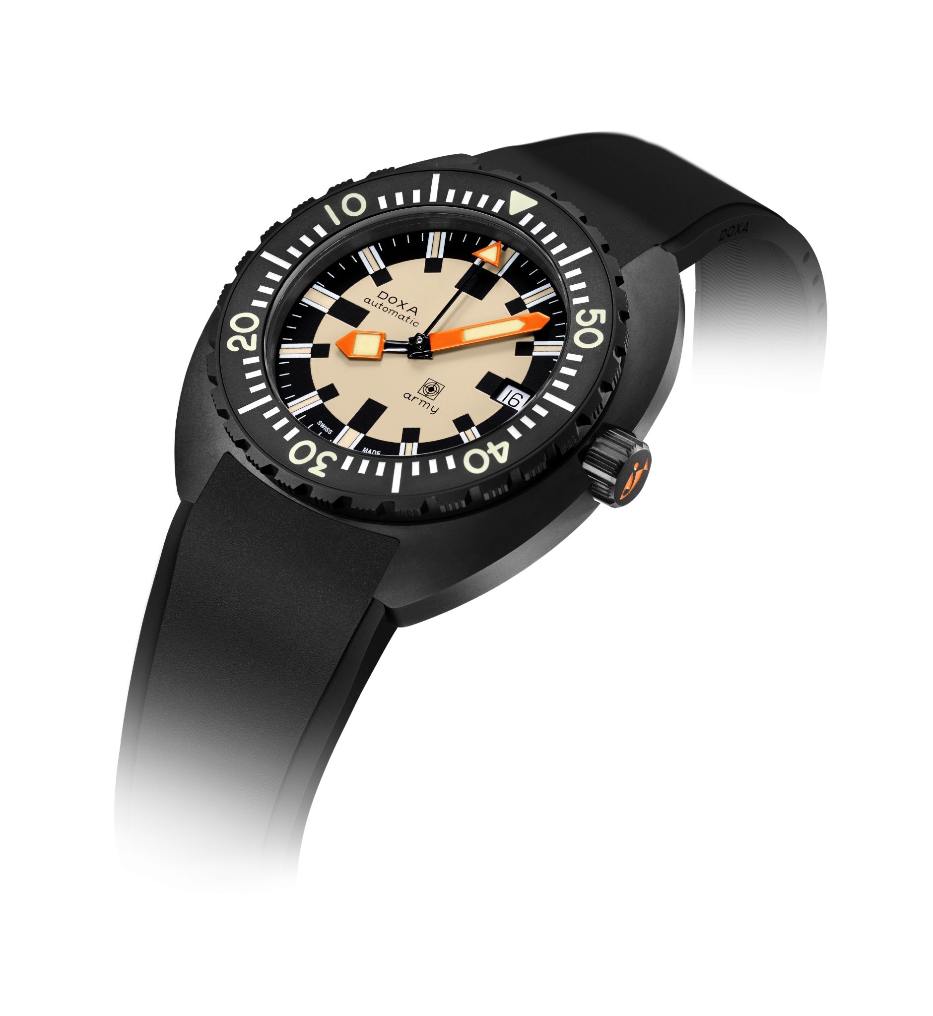 Introducing: The DOXA SUB Army 200T For Hodinkee Limited Edition official image 2