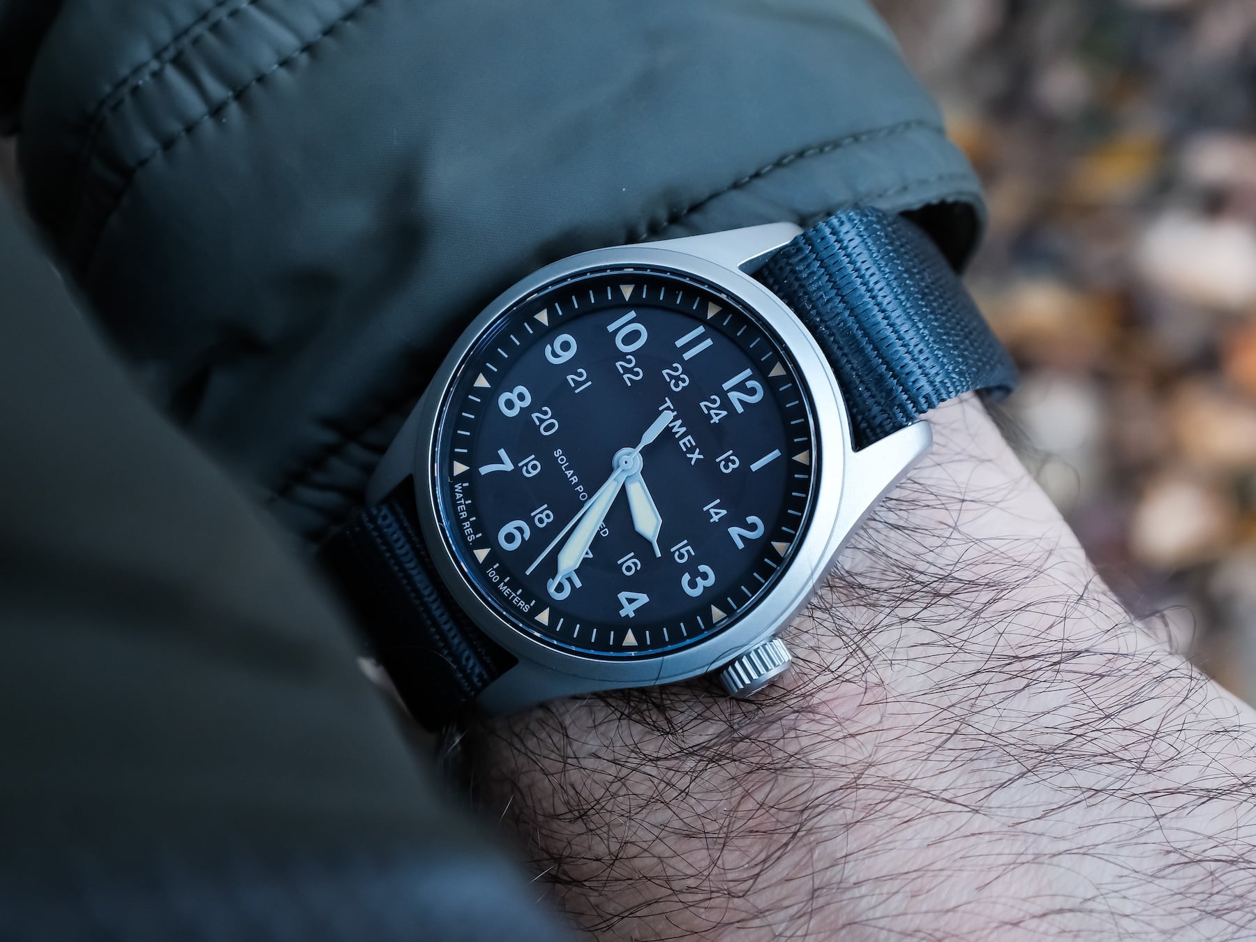The Enduring Appeal of the One-Watch Collection: Finding Your Daily Companion Under $1,000 official image 4