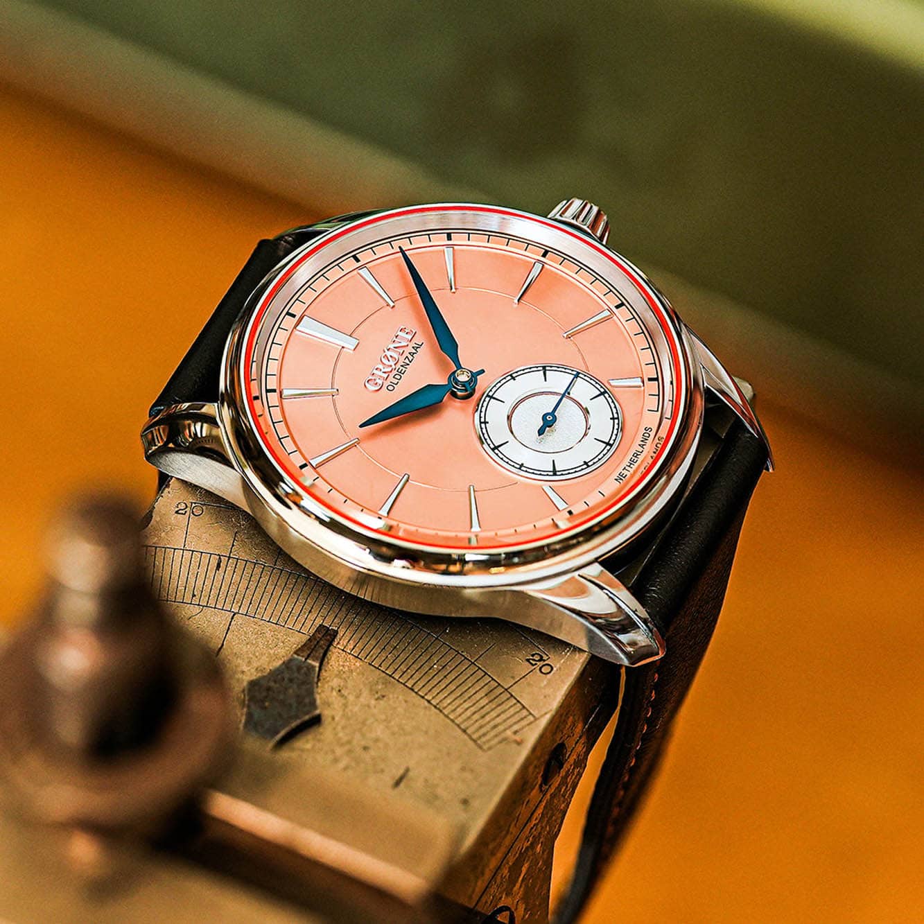 GRØNE Unveils the Horologium: A Limited Edition in "Quirky" Orange and "Classic" Salmon official image 3